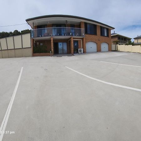 Traplins Accomodation レイクス・エントランス エクステリア 写真