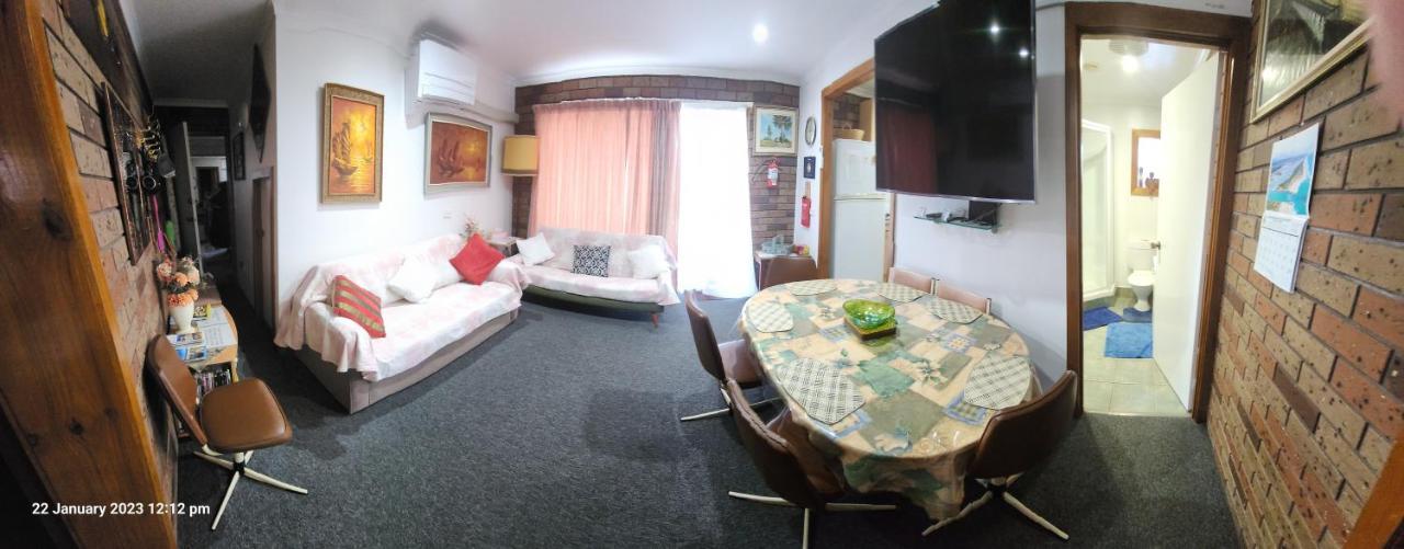 Traplins Accomodation レイクス・エントランス エクステリア 写真