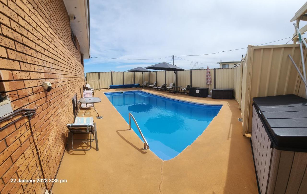 Traplins Accomodation レイクス・エントランス エクステリア 写真